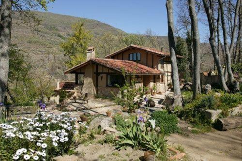 נבאקונסחו Casa Rural La Casa Del Bosque מראה חיצוני תמונה