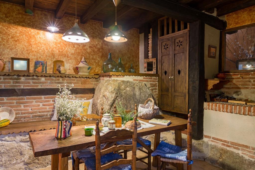 נבאקונסחו Casa Rural La Casa Del Bosque מראה חיצוני תמונה