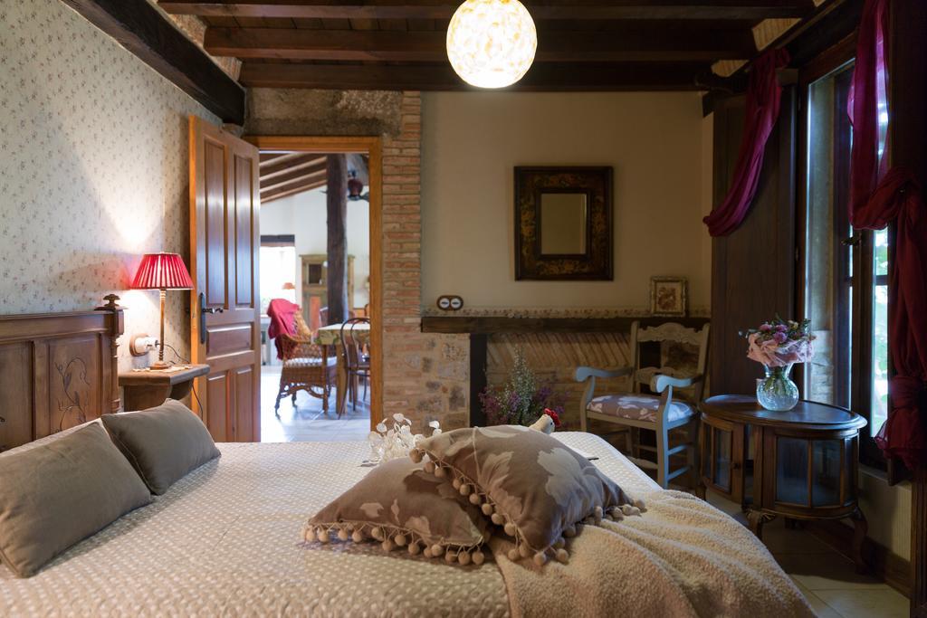 נבאקונסחו Casa Rural La Casa Del Bosque מראה חיצוני תמונה