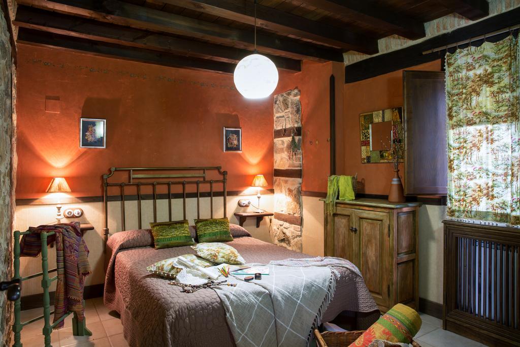 נבאקונסחו Casa Rural La Casa Del Bosque מראה חיצוני תמונה