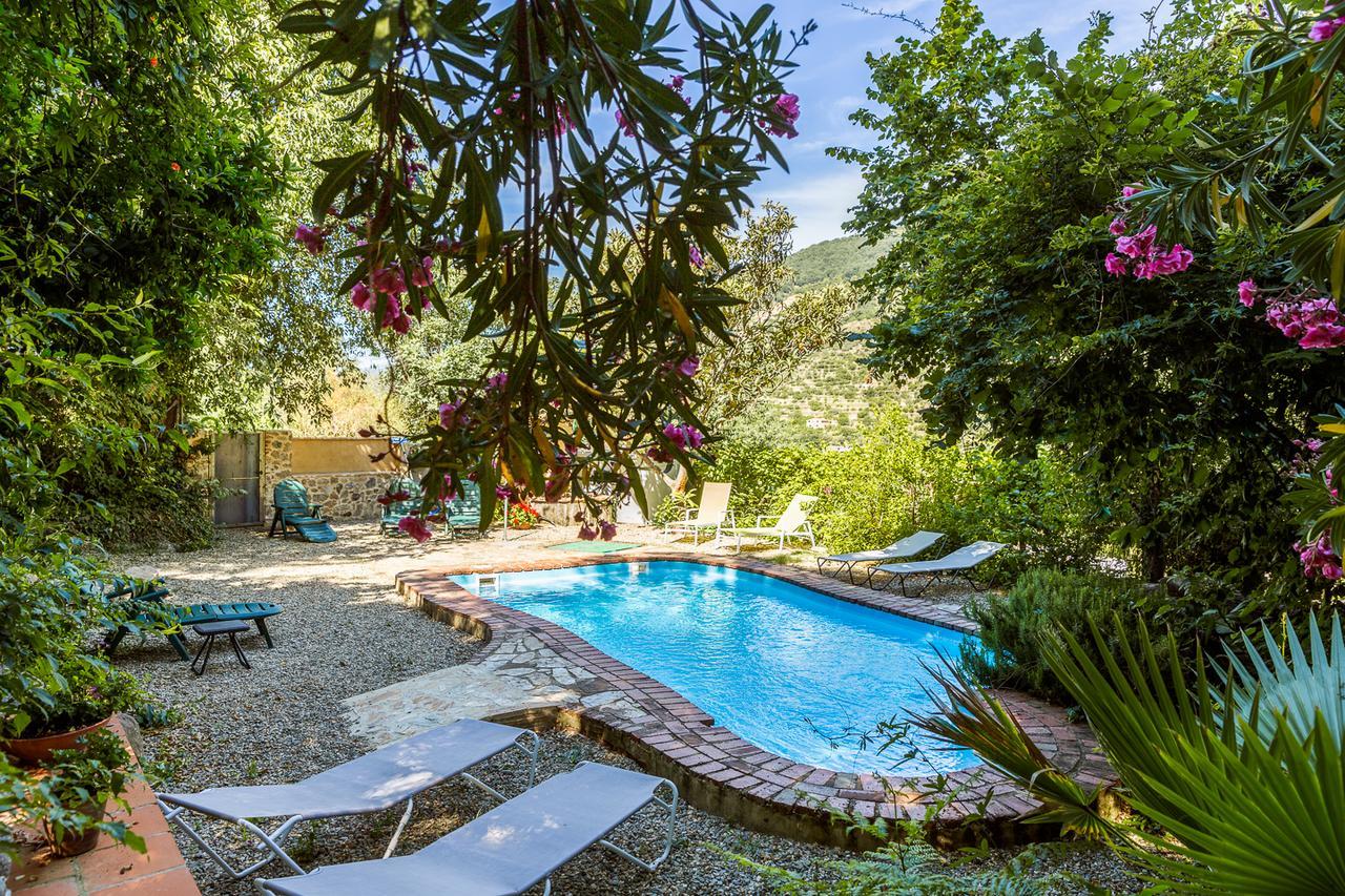 נבאקונסחו Casa Rural La Casa Del Bosque מראה חיצוני תמונה